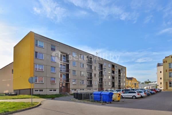 Prodej bytu 3+1 72 m², Tovární, Skřivany, Královéhradecký kraj