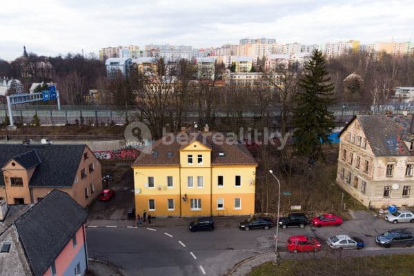 Prodej domu 465 m², pozemek 885 m², Vesecká, 