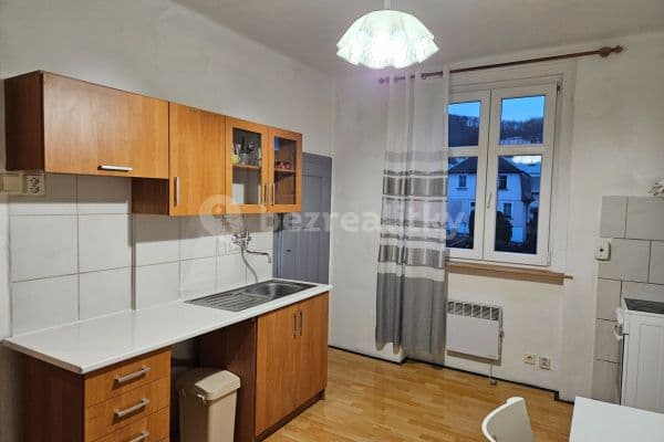 Pronájem bytu 1+1 35 m², Kollárova, Karlovy Vary