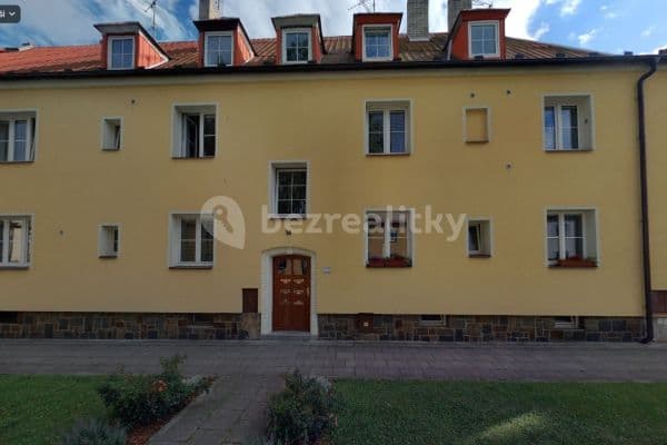 Prodej bytu 2+1 47 m², Válečkova, Opava