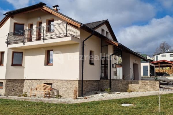 Prodej domu 254 m², pozemek 2.940 m², Milíkov