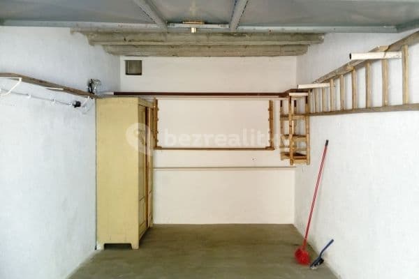 Prodej garáže 21 m², Šamberkova, Kladno