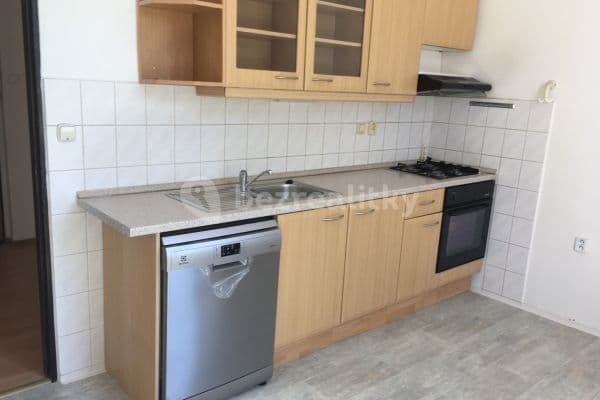 Pronájem bytu 1+1 47 m², Sarajevská, Praha Pronájem bytu 1+1 47 m², Sarajevská, Praha