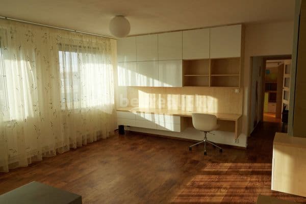 Pronájem bytu 3+kk 79 m², Pod Lipami, Praha