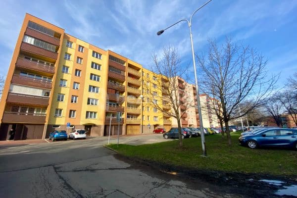 Prodej bytu 3+1 67 m², Živičná, Ostrava