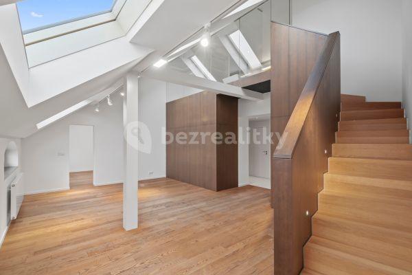 Pronájem bytu 3+1 130 m², U Akademie, Hlavní město Praha