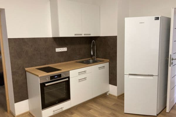 Pronájem bytu 2+kk 50 m², K Dolu Marie, Příbram Pronájem bytu 2+kk 50 m², K Dolu Marie, Příbram