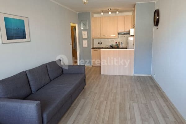 Pronájem bytu 2+kk 40 m², Svojetická, Praha Pronájem bytu 2+kk 40 m², Svojetická, Praha