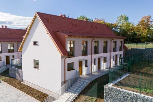 Prodej bytu 4+kk 106 m², Mořina Prodej bytu 4+kk 106 m², Mořina