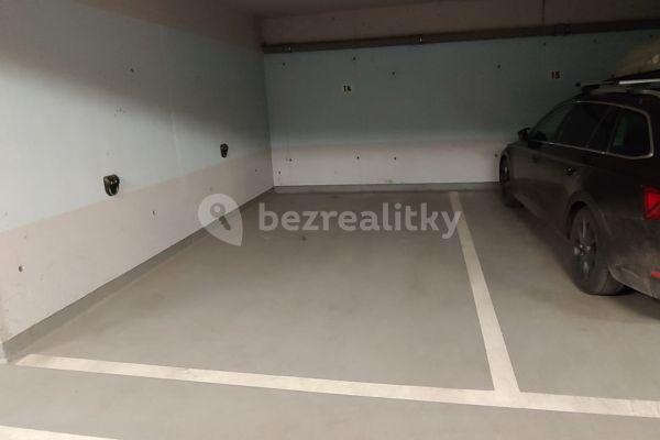 Pronájem garáže 16 m², Paříkova, Hlavní město Praha