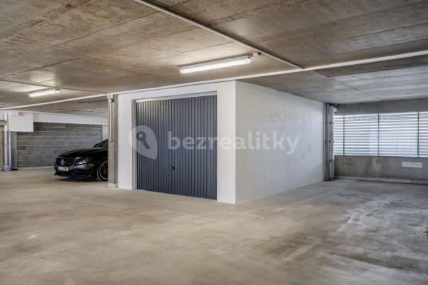 Prodej garáže 19 m², Jeronýmova, 