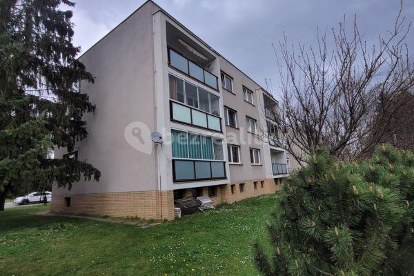 Prodej bytu 3+1 88 m², Tyršova, Dobrovice, Středočeský kraj
