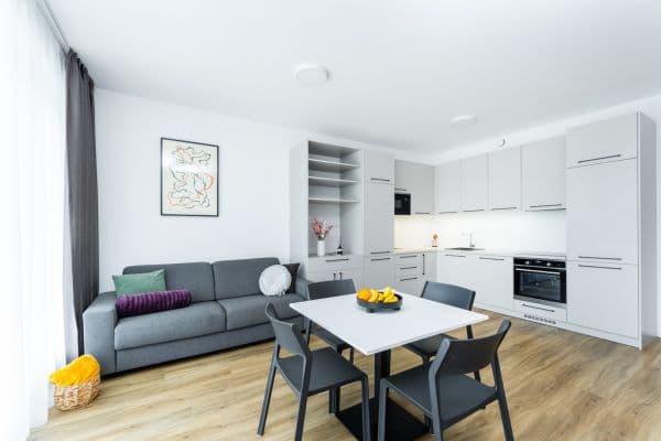 Pronájem bytu 3+kk 84 m², Odkolkova, Hlavní město Praha Pronájem bytu 3+kk 84 m², Odkolkova, Hlavní město Praha