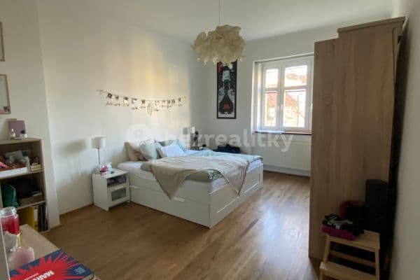 Pronájem bytu 2+kk 57 m², Šlikova, Praha Pronájem bytu 2+kk 57 m², Šlikova, Praha