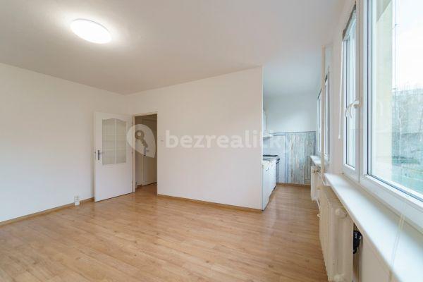 Prodej bytu 1+kk 34 m², Rumburská, Hlavní město Praha