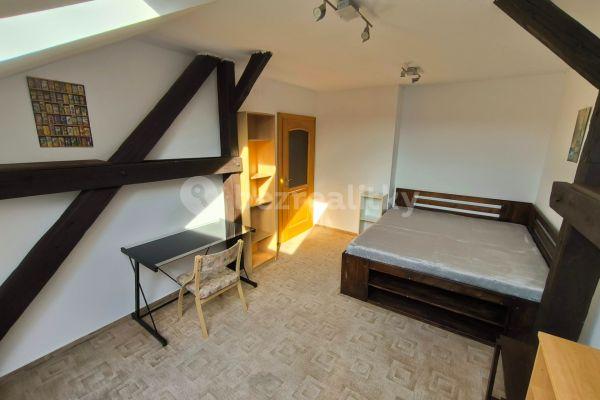 Pronájem bytu 1+1 40 m², Benešovo nábřeží, Zlín, Zlínský kraj