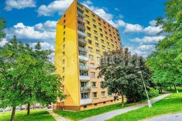 Prodej bytu 3+1 62 m², Holešická, Chomutov