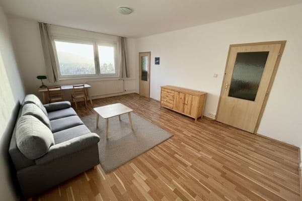 Pronájem bytu 1+1 39 m², Bezová, Liberec Pronájem bytu 1+1 39 m², Bezová, Liberec