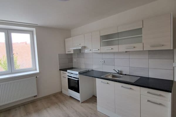 Pronájem bytu 3+kk 55 m², Bratrská, Bystřice nad Pernštejnem Pronájem bytu 3+kk 55 m², Bratrská, Bystřice nad Pernštejnem