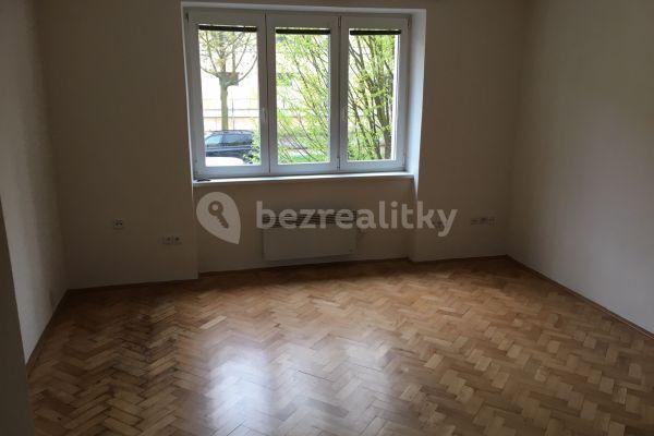 Pronájem bytu 2+1 51 m², Svobody, Pardubice, Pardubický kraj