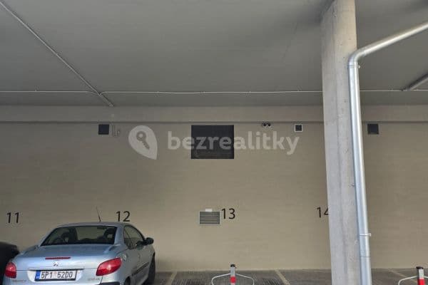 Pronájem garáže 15 m², Olgy Havlové, Hlavní město Praha