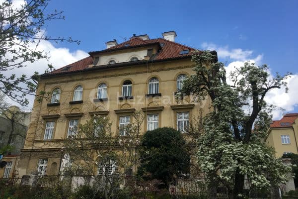 Pronájem bytu 2+1 71 m², Slovenská, Praha