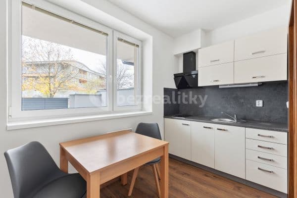 Prodej bytu 1+1 26 m², Kukelská, 