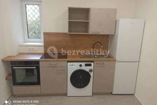 Pronájem bytu 1+1 40 m², Vančurova, Tábor Pronájem bytu 1+1 40 m², Vančurova, Tábor
