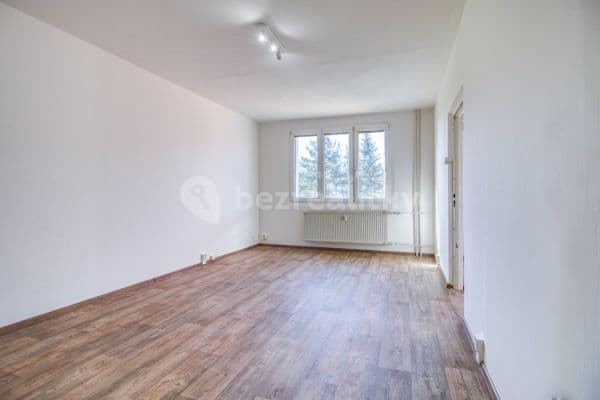 Prodej bytu 1+1 39 m², Družstevní, 