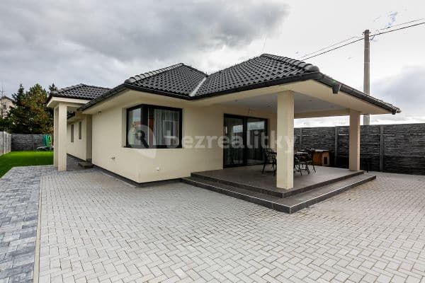 Prodej domu 134 m², pozemek 641 m², Spomyšl, 