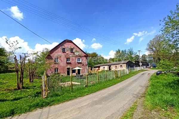 Prodej domu 120 m², pozemek 2.053 m², Polní, 
