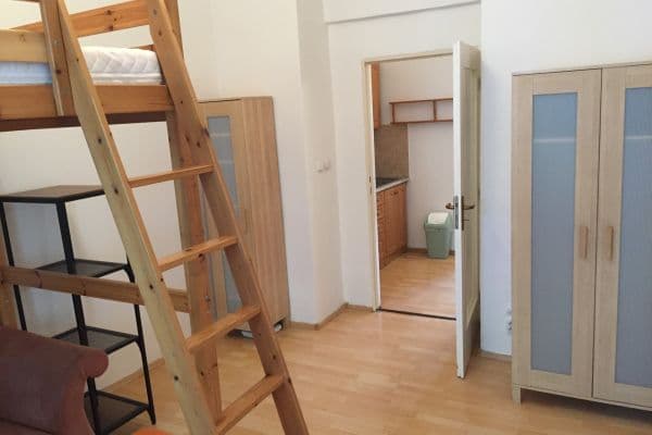 Pronájem bytu 1+kk 27 m², Milíčova, Praha Pronájem bytu 1+kk 27 m², Milíčova, Praha