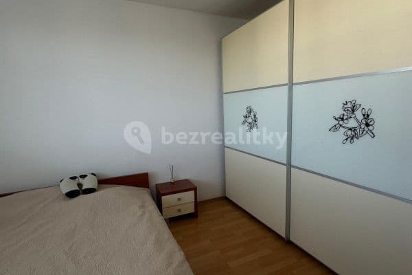 Pronájem bytu 2+1 45 m², Píniová, Vrakuňa Pronájem bytu 2+1 45 m², Píniová, Vrakuňa