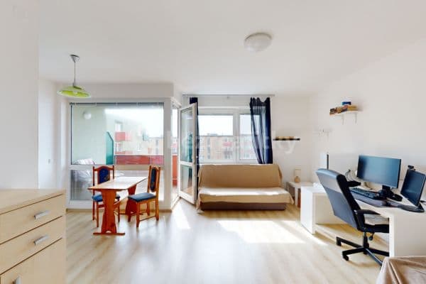 Pronájem bytu 1+kk 40 m², Hvozdecká, Brno, Jihomoravský kraj Pronájem bytu 1+kk 40 m², Hvozdecká, Brno, Jihomoravský kraj