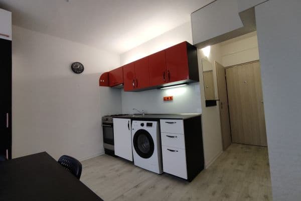 Pronájem bytu 1+1 40 m², Dolní, Prostějov Pronájem bytu 1+1 40 m², Dolní, Prostějov