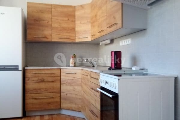 Pronájem bytu 4+1 74 m², Jizerská, Semily Pronájem bytu 4+1 74 m², Jizerská, Semily