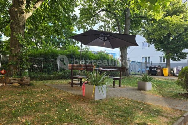 Pronájem bytu 3+1 82 m², Michelská, Praha Pronájem bytu 3+1 82 m², Michelská, Praha