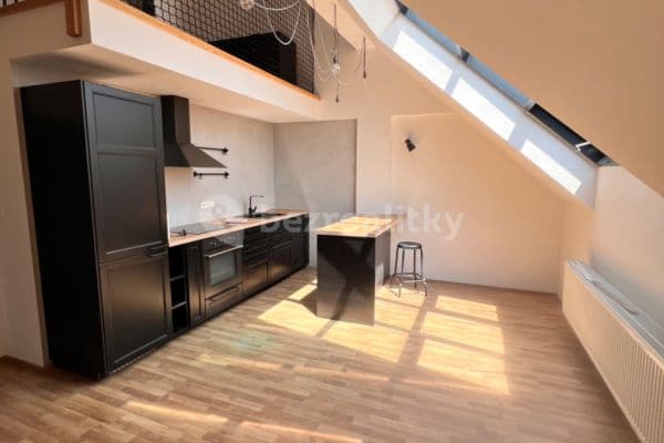 Pronájem bytu 3+kk 70 m², 28. pluku, Hlavní město Praha Pronájem bytu 3+kk 70 m², 28. pluku, Hlavní město Praha