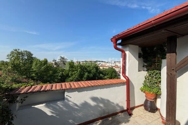 Pronájem bytu 4+kk 95 m², Antonína Slavíka, Brno Pronájem bytu 4+kk 95 m², Antonína Slavíka, Brno