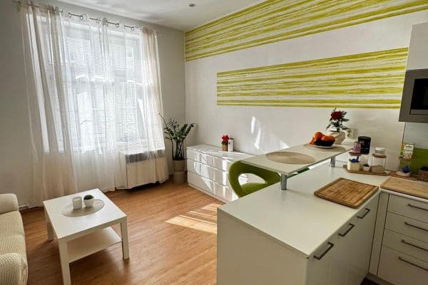 Pronájem bytu 2+kk 45 m², Zelenky-Hajského, Praha Pronájem bytu 2+kk 45 m², Zelenky-Hajského, Praha