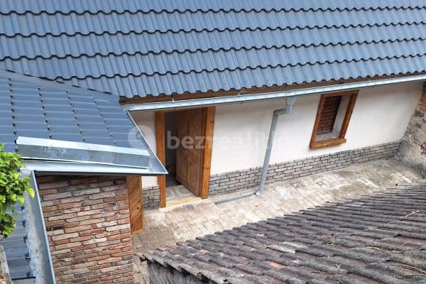 Pronájem domu 93 m², pozemek 50 m², V. Burgra, Kladno Pronájem domu 93 m², pozemek 50 m², V. Burgra, Kladno