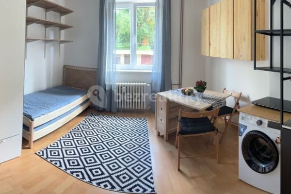 Pronájem bytu 1+kk 22 m², Františkovská, Liberec, Liberecký kraj Pronájem bytu 1+kk 22 m², Františkovská, Liberec, Liberecký kraj