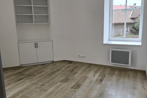 Pronájem bytu 2+kk 35 m², Tyršova, Postoloprty Pronájem bytu 2+kk 35 m², Tyršova, Postoloprty