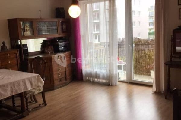 Pronájem bytu 1+kk 32 m², Žitná, Hostivice Pronájem bytu 1+kk 32 m², Žitná, Hostivice