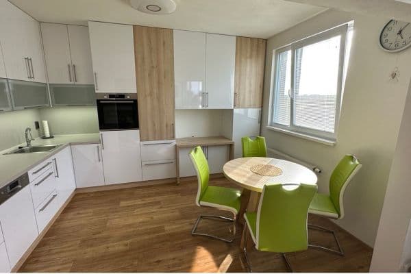 Pronájem bytu 1+kk 34 m², 17. listopadu, Mladá Boleslav Pronájem bytu 1+kk 34 m², 17. listopadu, Mladá Boleslav