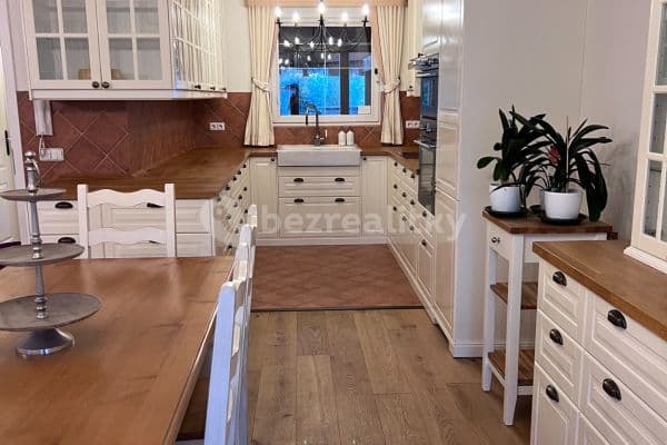 Pronájem domu 114 m², pozemek 220 m², Okrajová, Líbeznice Pronájem domu 114 m², pozemek 220 m², Okrajová, Líbeznice