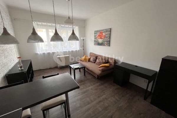 Pronájem bytu 2+kk 50 m², Hartigova, Praha Pronájem bytu 2+kk 50 m², Hartigova, Praha