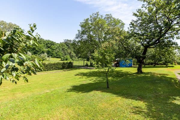 Prodej pozemku 886 m², K Dálnici, Prodej pozemku 886 m², K Dálnici,