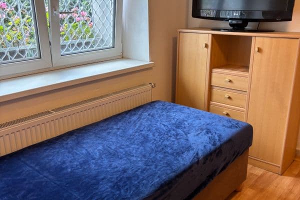 Pronájem bytu 1+1 25 m², Roztylské sady, Hlavní město Praha Pronájem bytu 1+1 25 m², Roztylské sady, Hlavní město Praha