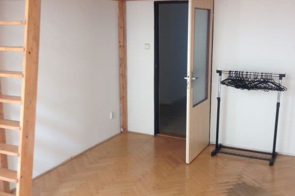 Pronájem bytu 1+kk 27 m², Jeronýmova, Praha Pronájem bytu 1+kk 27 m², Jeronýmova, Praha